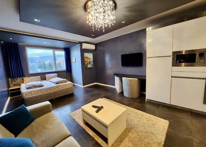 Daire Joy Station Cozy