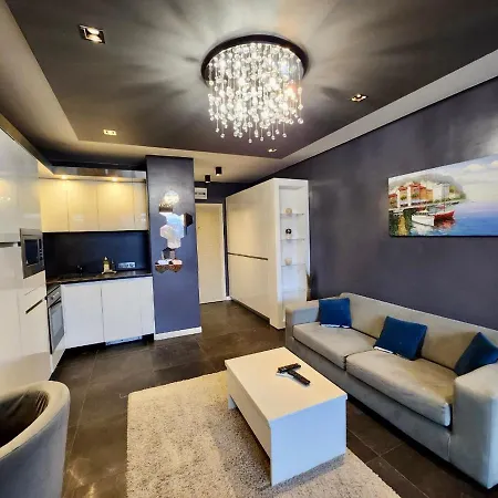 Апартаменты Joy Station Cozy