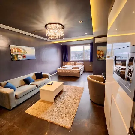 Joy Station Cozy * סופיה